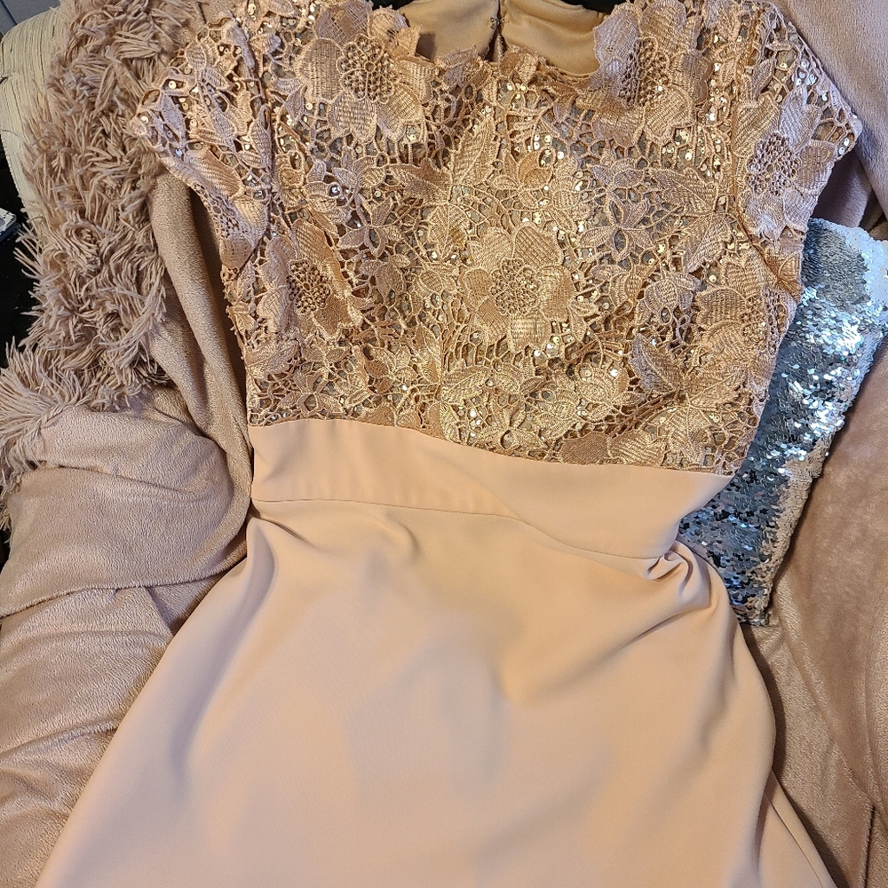 Cream rose gold long dress for weddings